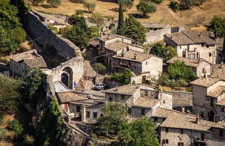 PRANZO IN  RISTORANTE AL 