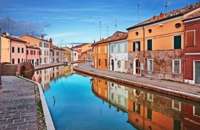 CARNEVALE SULL' ACQUA  (Comacchio)